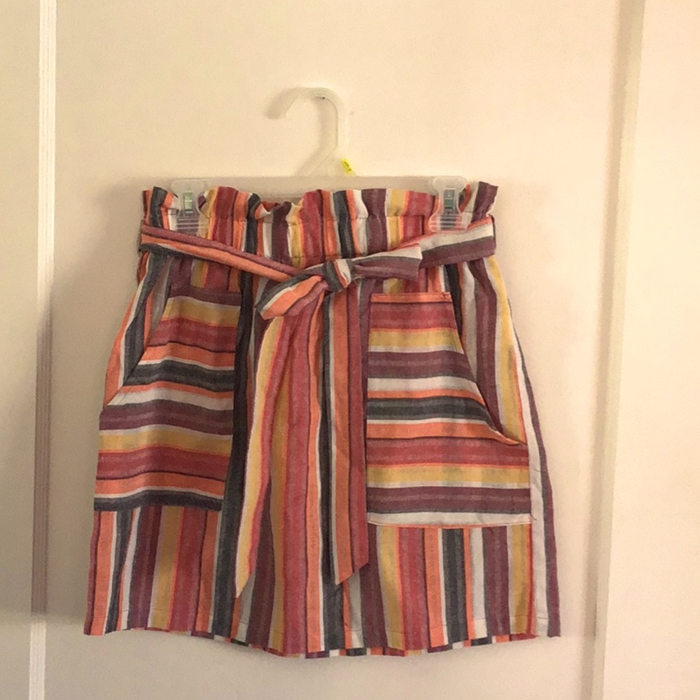 New, never worn SHEIN skirt, size large (8/10)